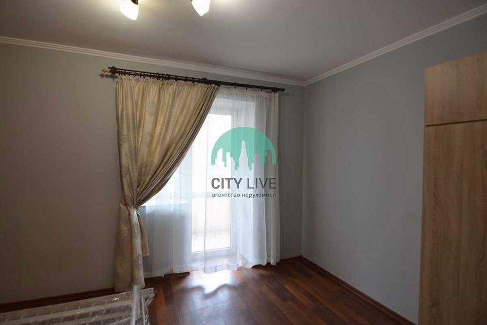 Продається 1-кімнатна квартира з ремонтом біля ТЦ Арсен (63)