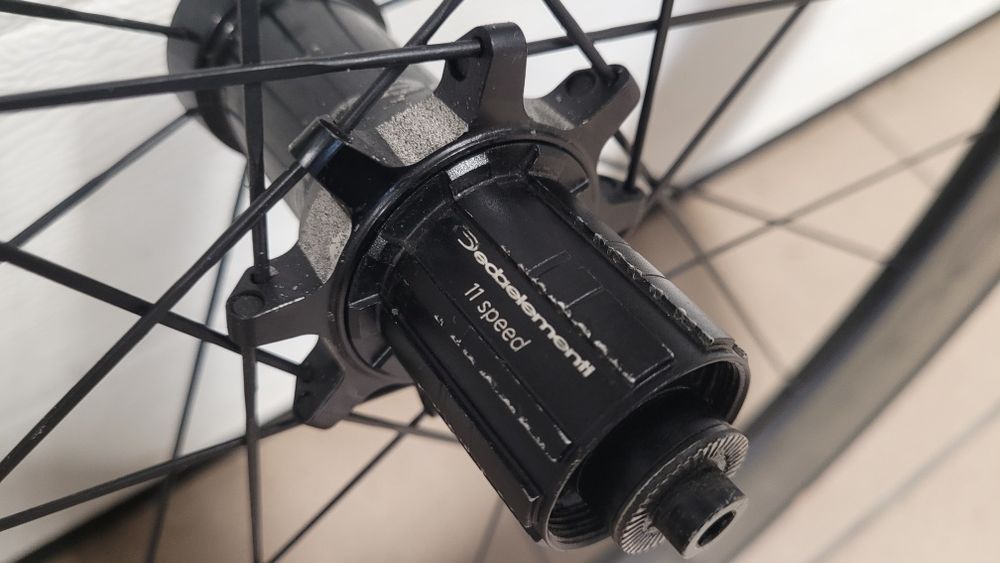 Koła karbon triathlon 88 mm Deda Elementi SL 88 szytka