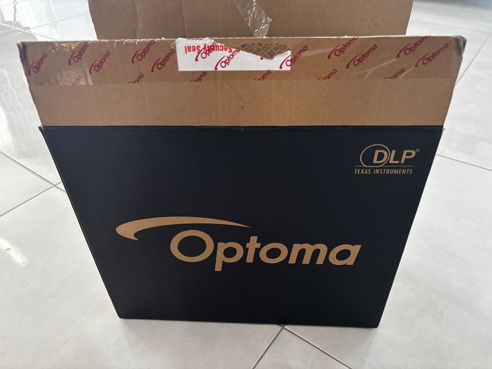 Projektor Optoma DX318e