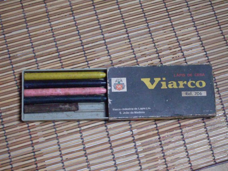 Caixa antiga lapis cera Viarco