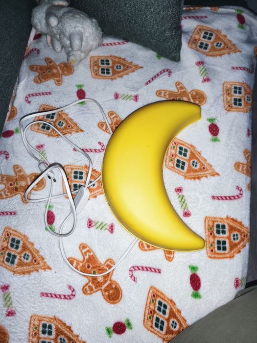 Lampka nocna ksiezyc ikea