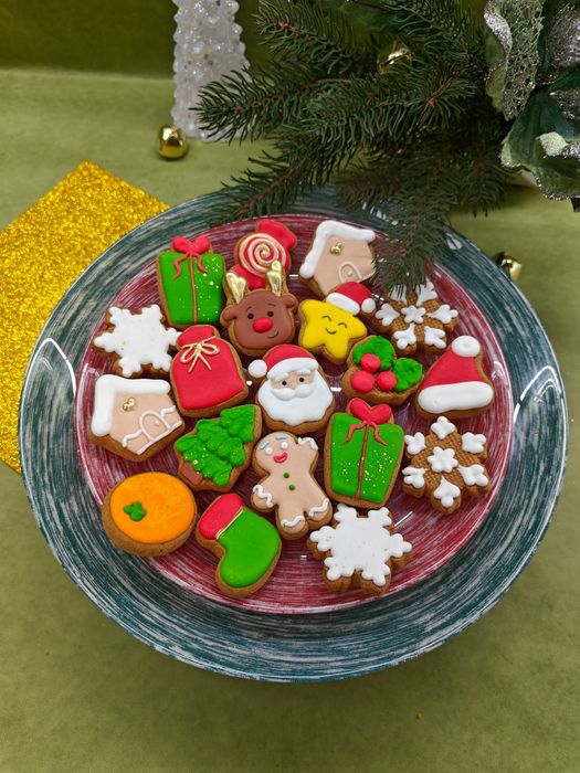 Набори імбирних пряників до Миколая, новорічні пряники