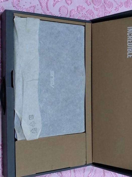 Portátil ASUS vivo book