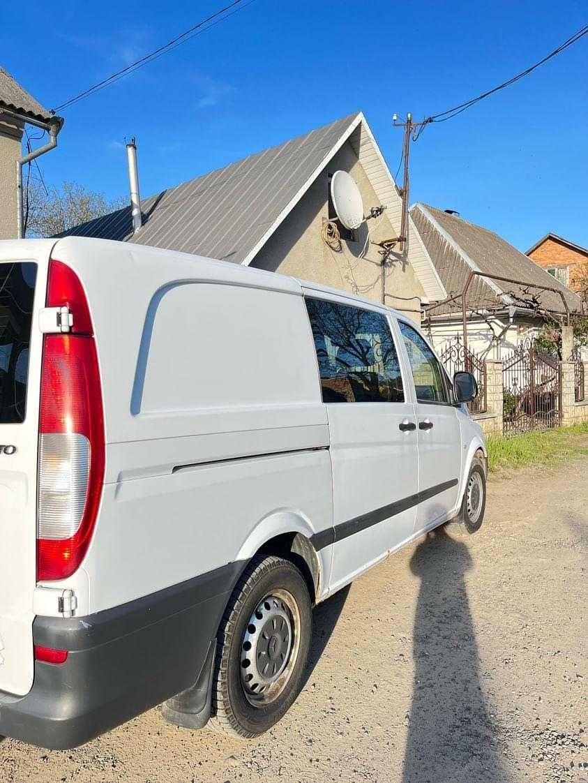 Mercedes Benz vito