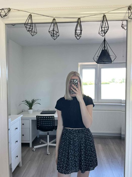 Spódniczka w kwiatki