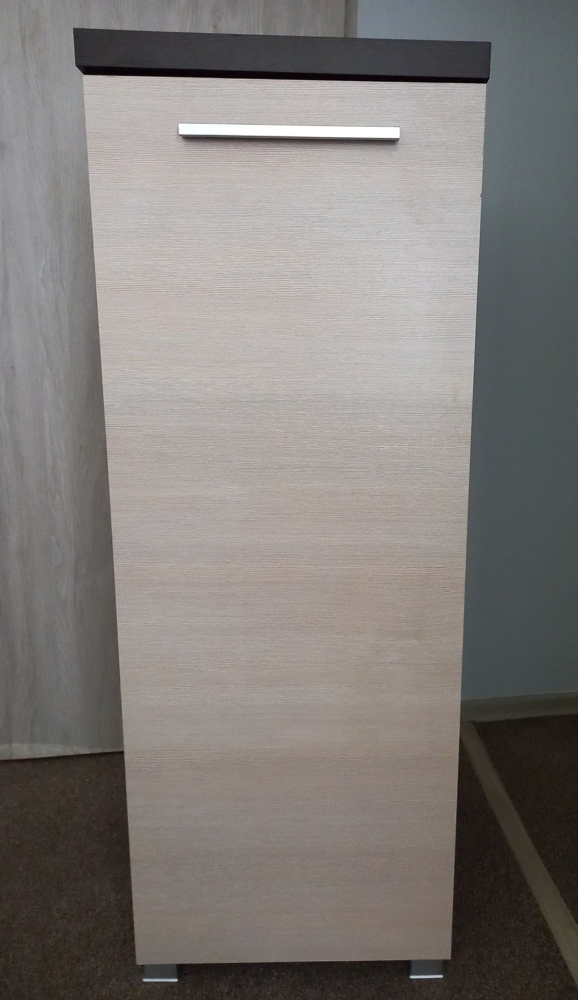 Sprzedam Szafka wolno stojąca