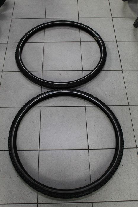 Opony rowerowe Schwalbe Marathon Winter 700x40C, 2 sztuki. jak nowe