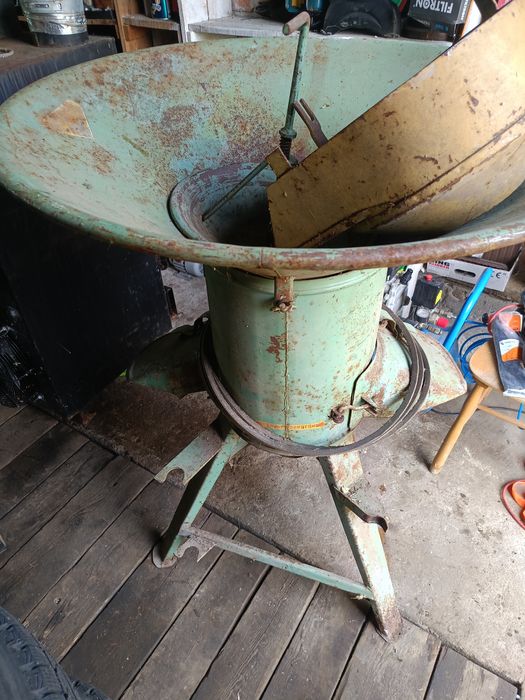 Sprzedam Śrutownik bąk do zboża