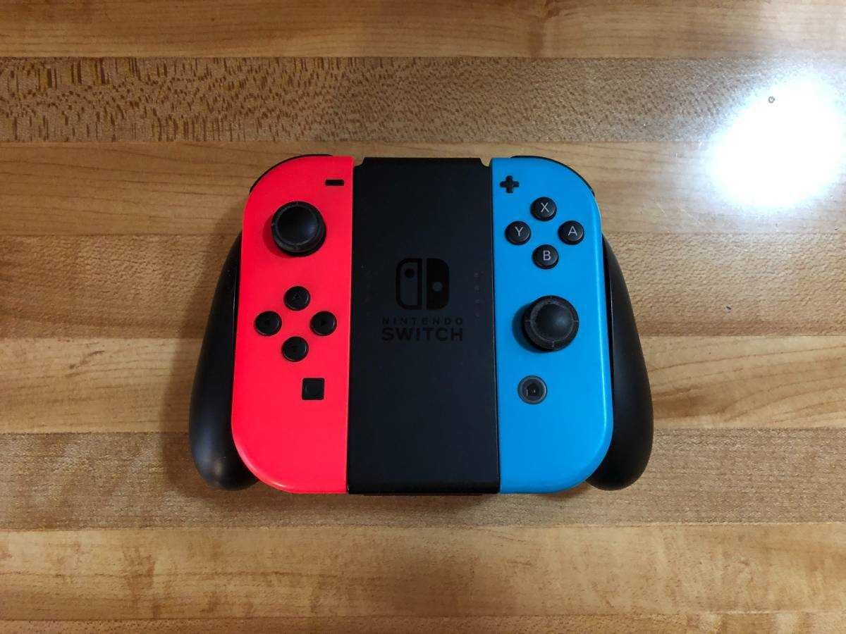 Nintendo Switch 128 GB z grą supermario RPG