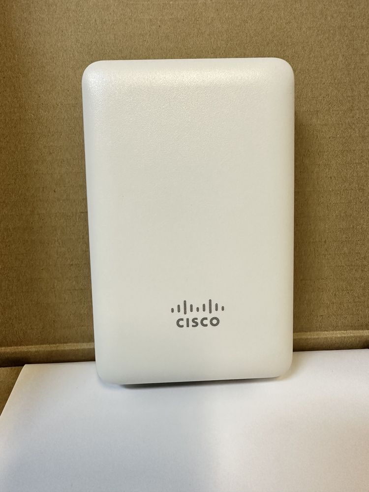 Точки доступа Cisco Aironet 1815 Access Point с свичем AIR-AP1815W-EK9