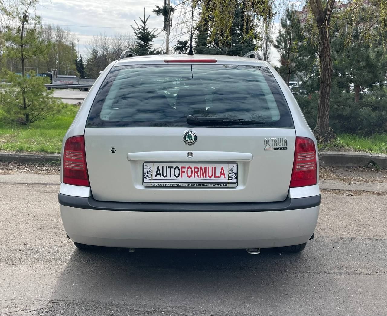 Skoda Octavia Combi Tour 1.6 MPI (ГБО) 2006 рік з Німеччини