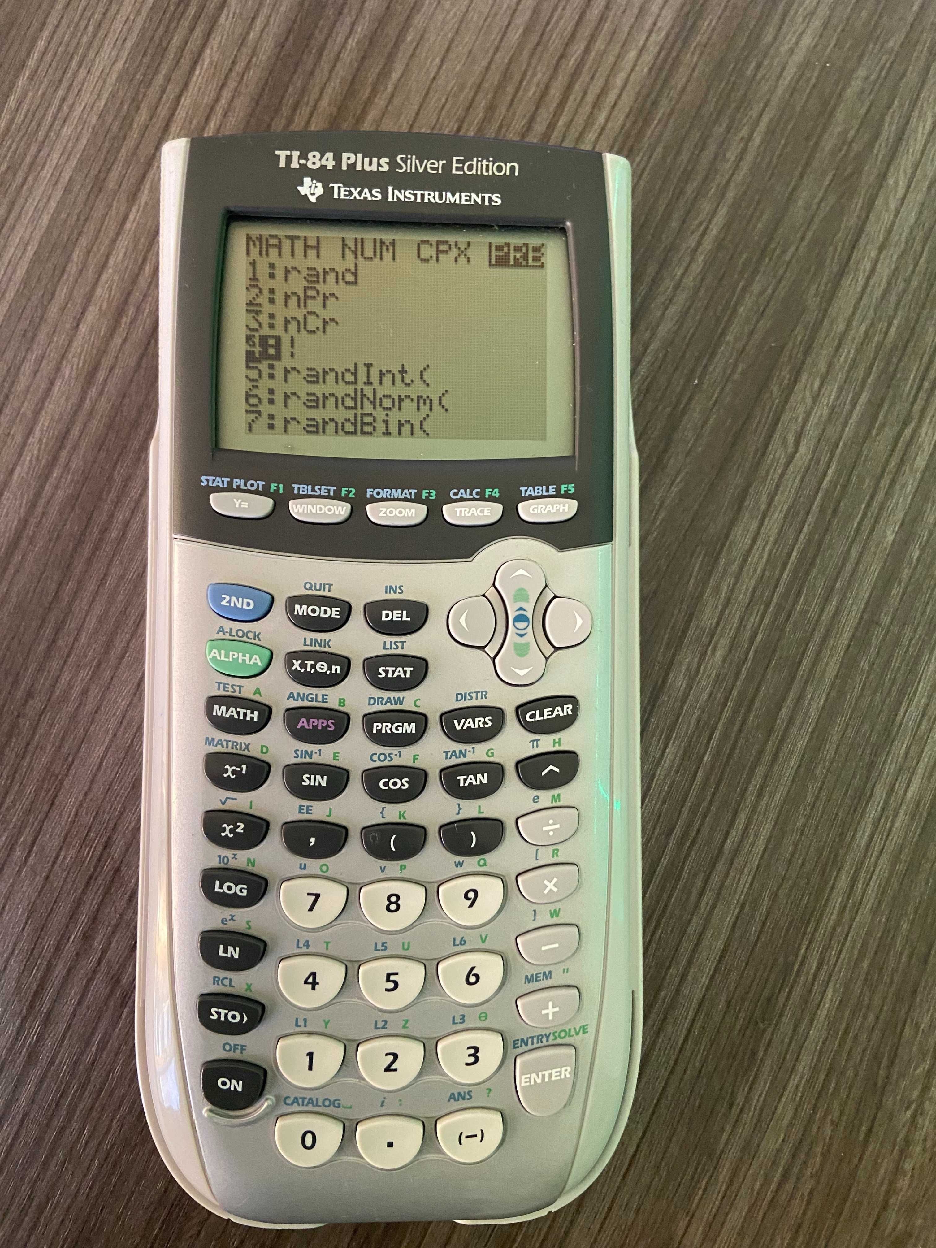 calculadora cientifica  TI-84 PLUS