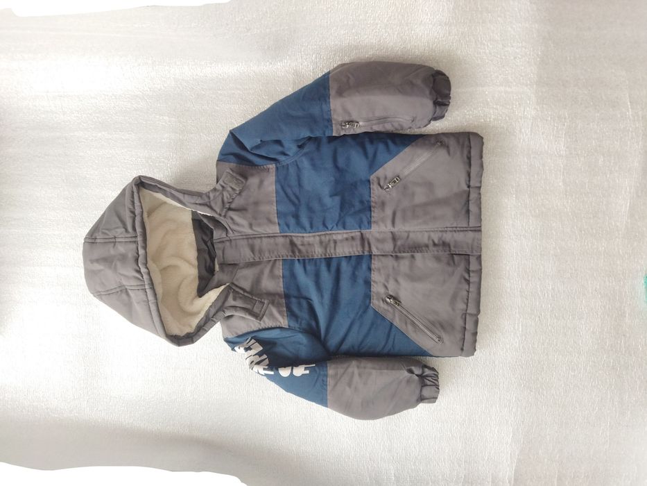 Куртка размер 120 утеплённая