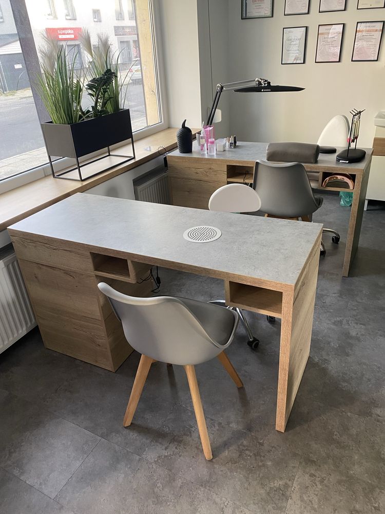 Wynajmę stanowisko do manicure