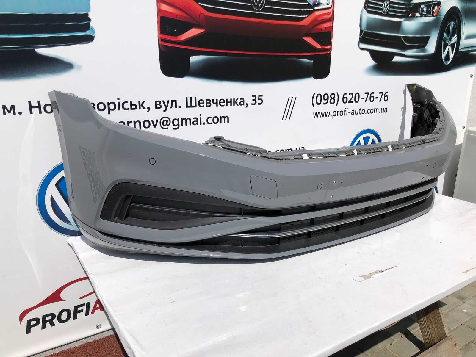 Бампер передні Passat B8 Європа Lift на 6 партроніків