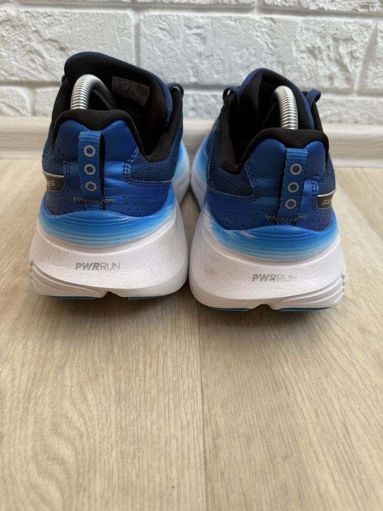 Кросівки Saucony Guide 17