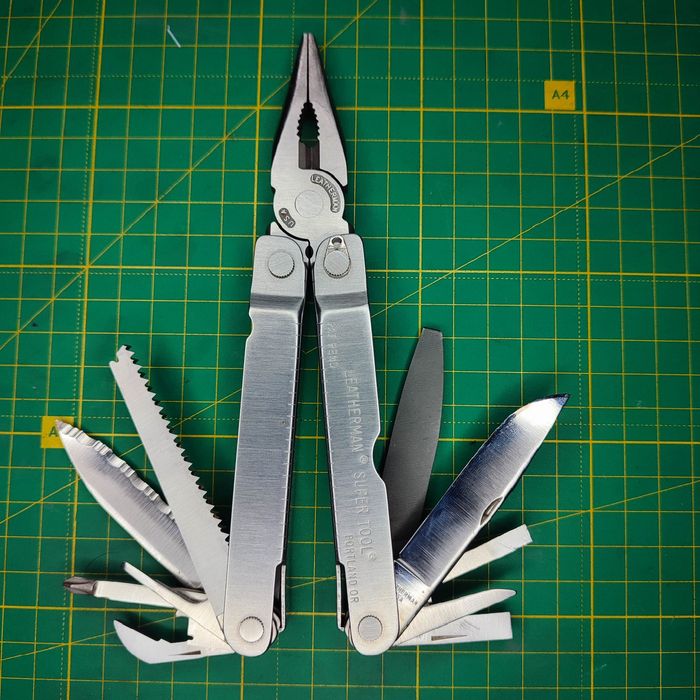 Leatherman super tool original molle