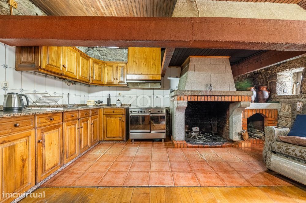 Quinta com 74.400 m2 em Penalonga, Ribeira de Pena - Vila Real