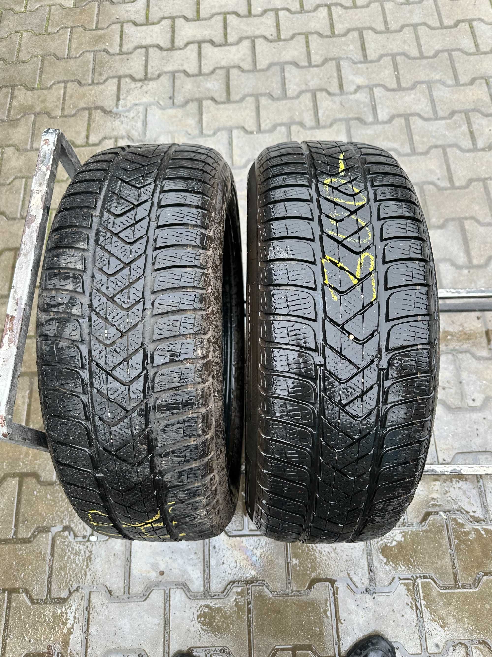 215/60r16 Pirelli Sotto Zero 3