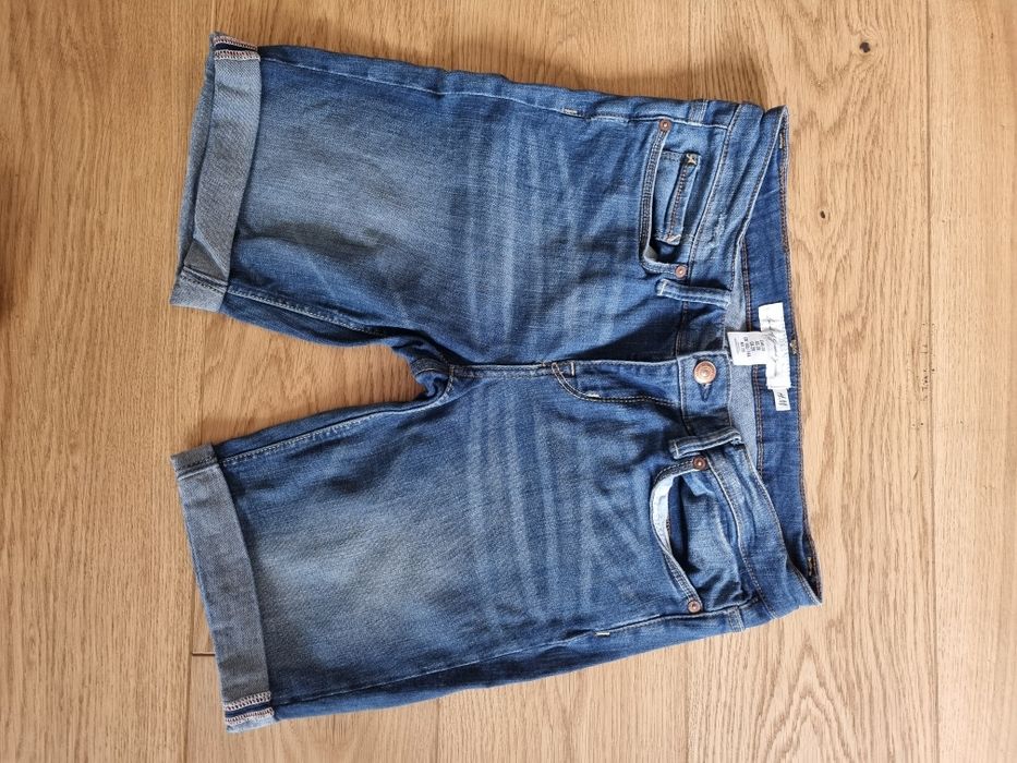 Damskie jeansowe szorty marki H&M r. 29