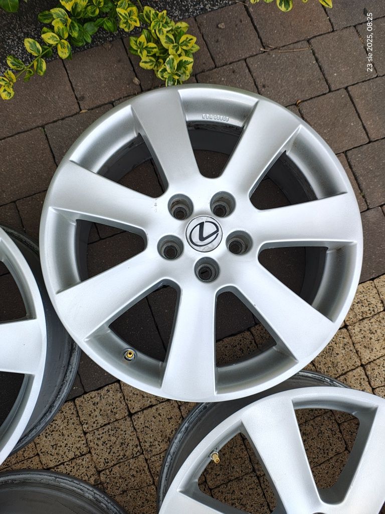 18 Lexus Toyota 5x114,3 7,5J et43 czujniki