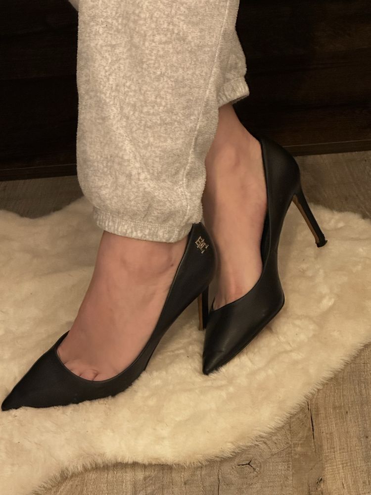 Buty szpilki czółenka czarne Tommy Hilfiger 39