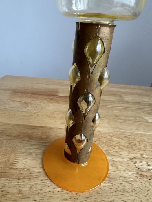 Kielichowy świecznik. Szkło + mosiądz.