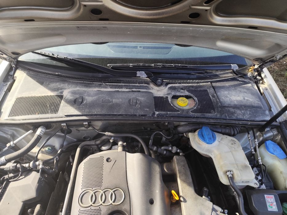 Audi A4 B6/B7 plástico tapa bateria e tampa