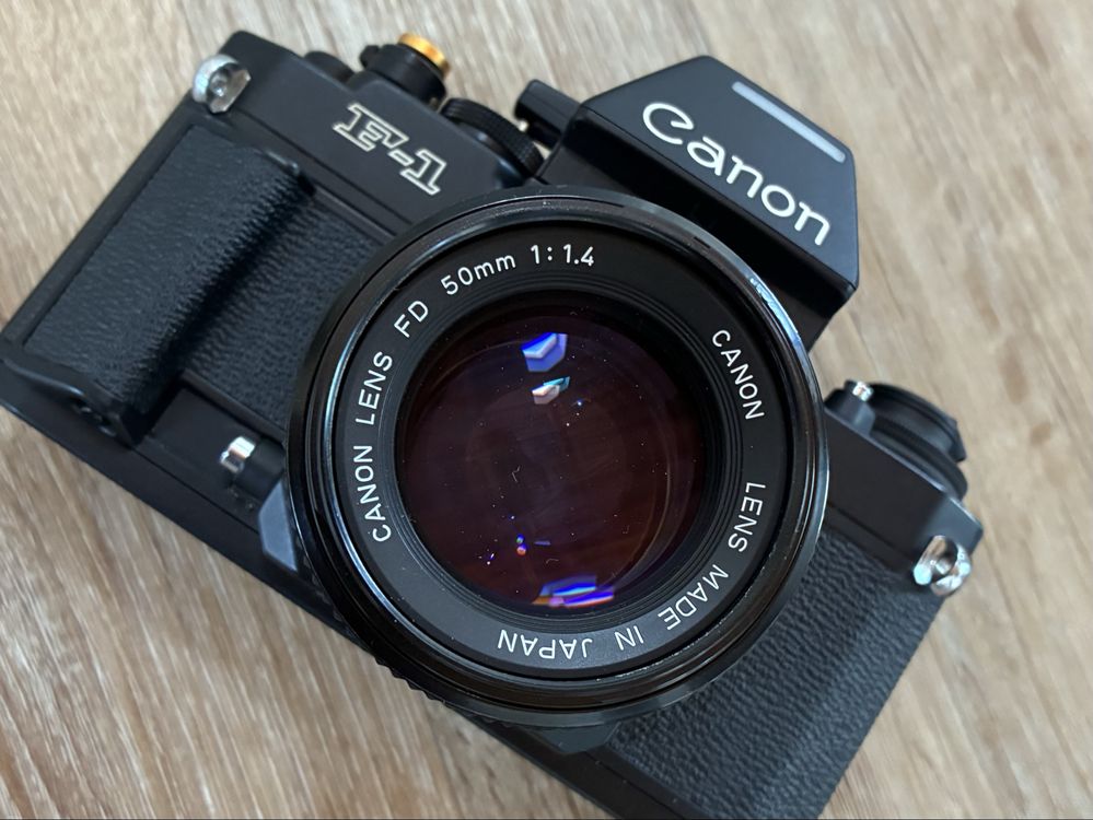 Canon New F1 • Canon FD 1:1.4 50mm