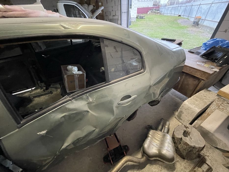 Шкода тур 1.8 20v