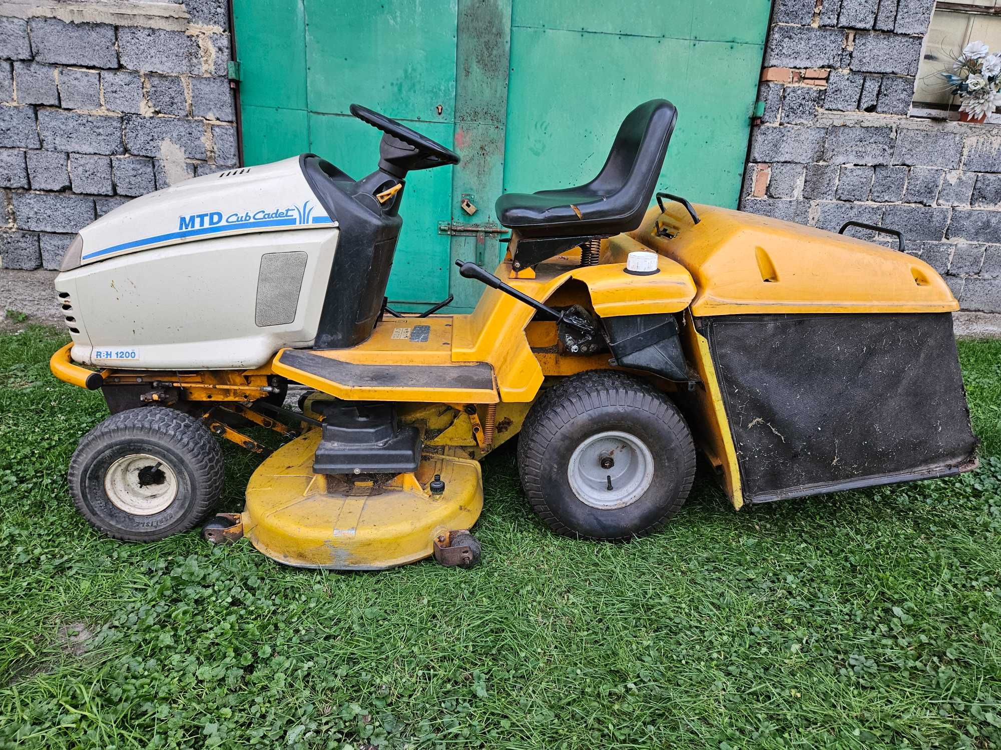 Traktorek Kosiarka MTD Cub Cadet RBH 1200 !!!
