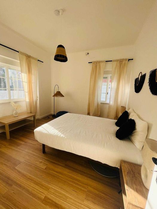 Quarto Casal Costa Caparica sem caução 7min praia