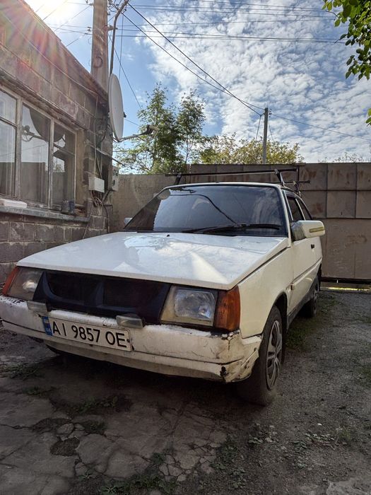 Таврія, Таврольот) 1,2 салон мазда-сіат
