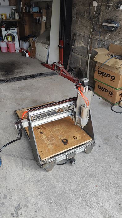 Ploter frezarka CNC do drewna, aluminium - pole robocze 70x45cm
