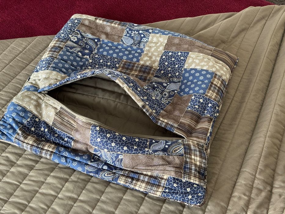 Cobertor, colcha e fronhas para cama casal - excelente estado