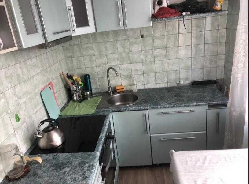 Продам 3комн квартиру на Роганском жилмассиве