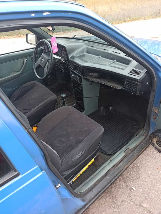 Продам Опель Кадет.Газ-бензин