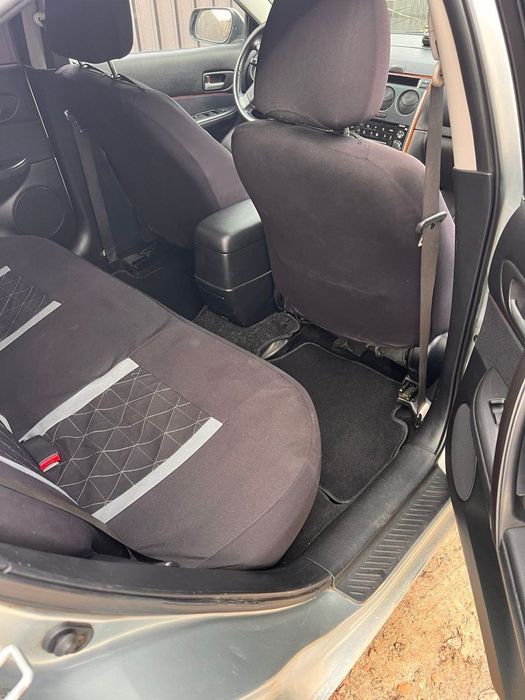 Mazda 6  2006 року