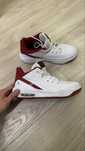Jordan max aura 5