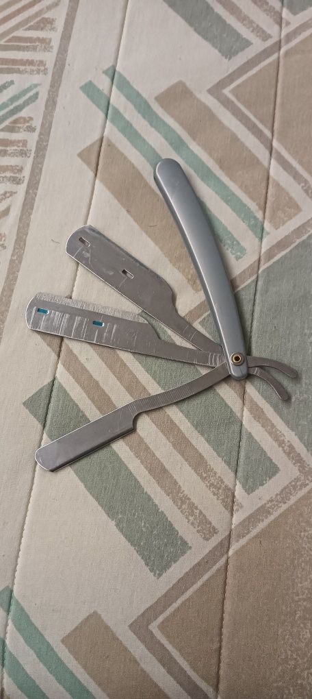 Vendo Navalha de lâmina completa