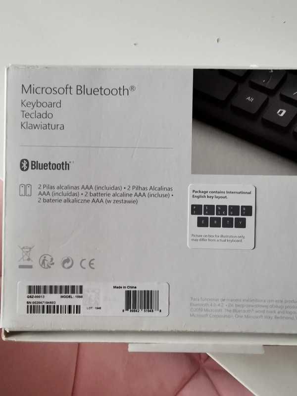 Klawiatura bezprzewodowa Microsoft Bluetooth QWERTY US Intl – czarna