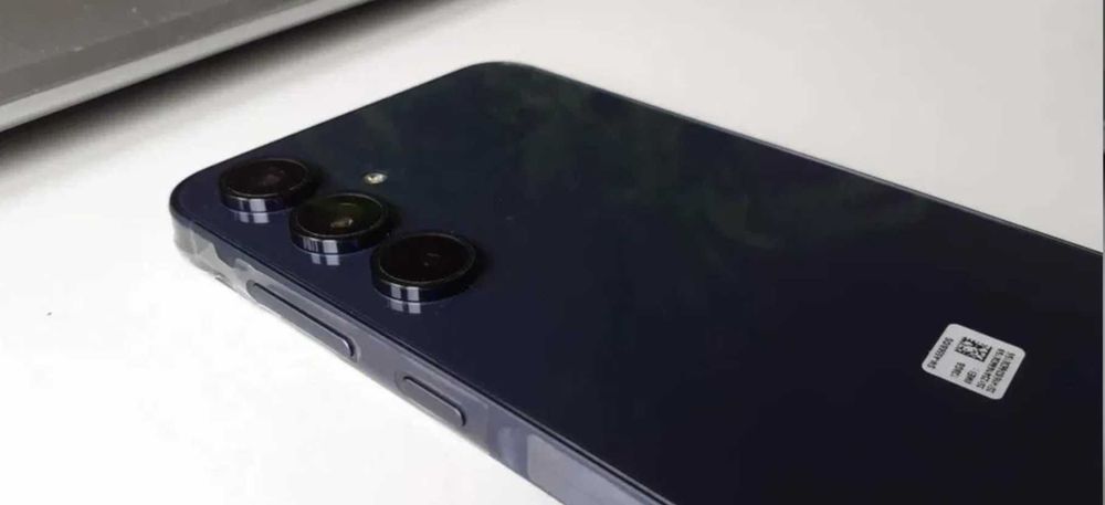 Samsung Galaxy A55 5G 8/128 GB Navy, wodoszczelny, od kobiety, OKAZJA!