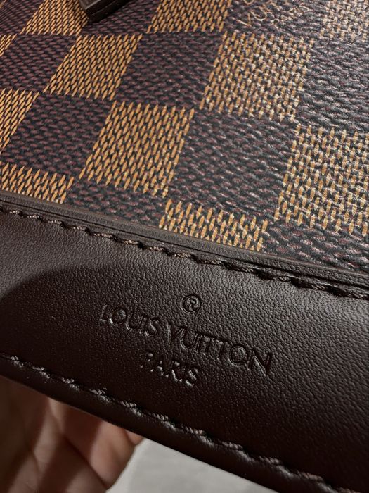 Torebka mini Louis Vuitton alma nano