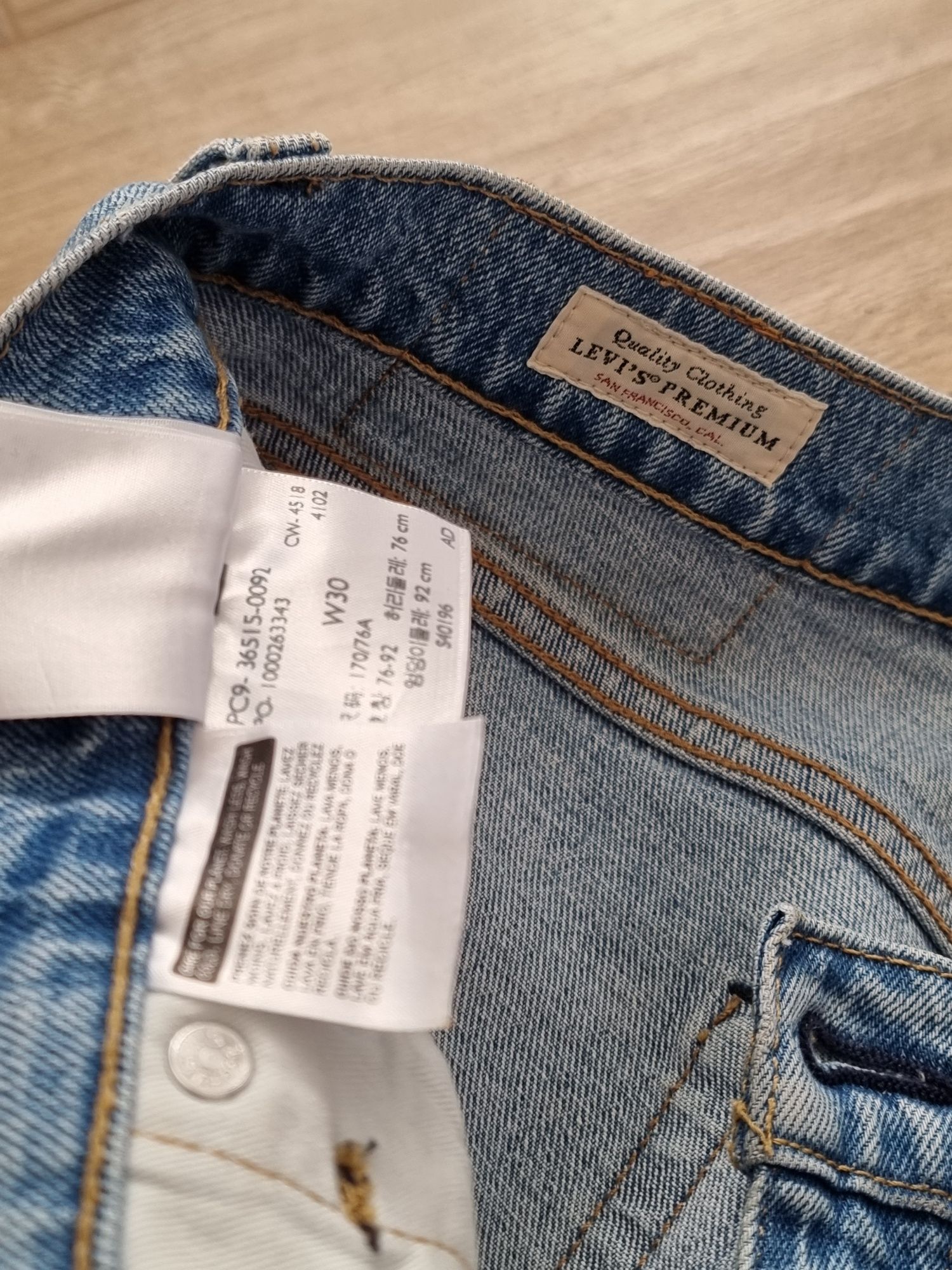 Levis  шорты 511 W30