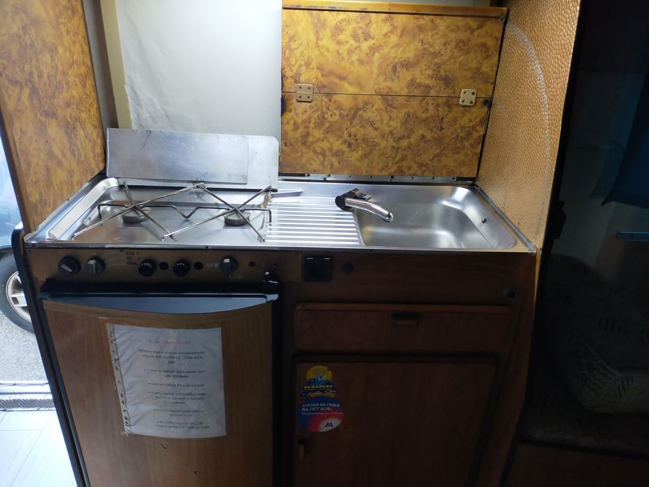 Autocaravana disponível