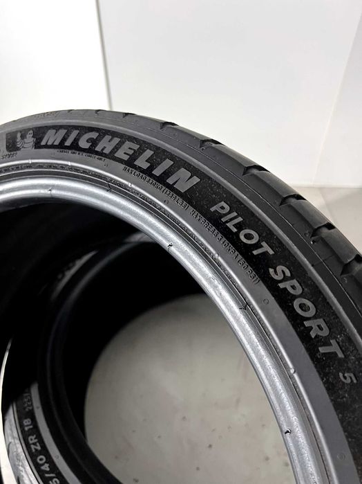 Pneus Michelin Pilot Sport 5 - 225/40/18 - Excelentes