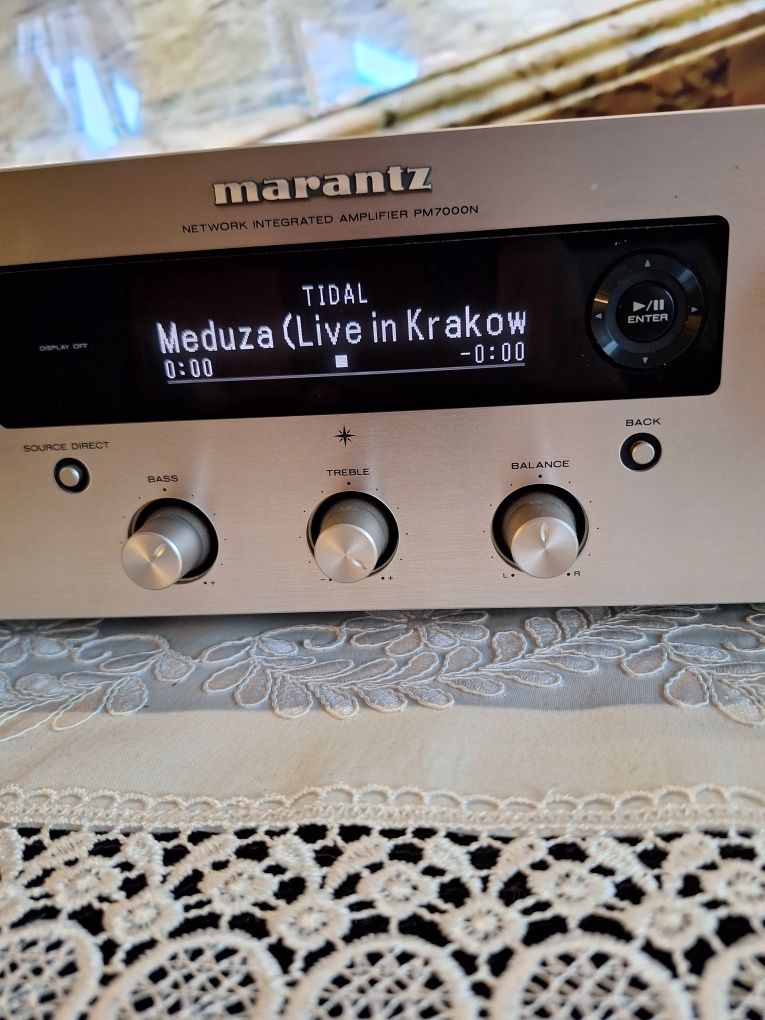 Marantz PM7000N wzmacniacz sieciowy.