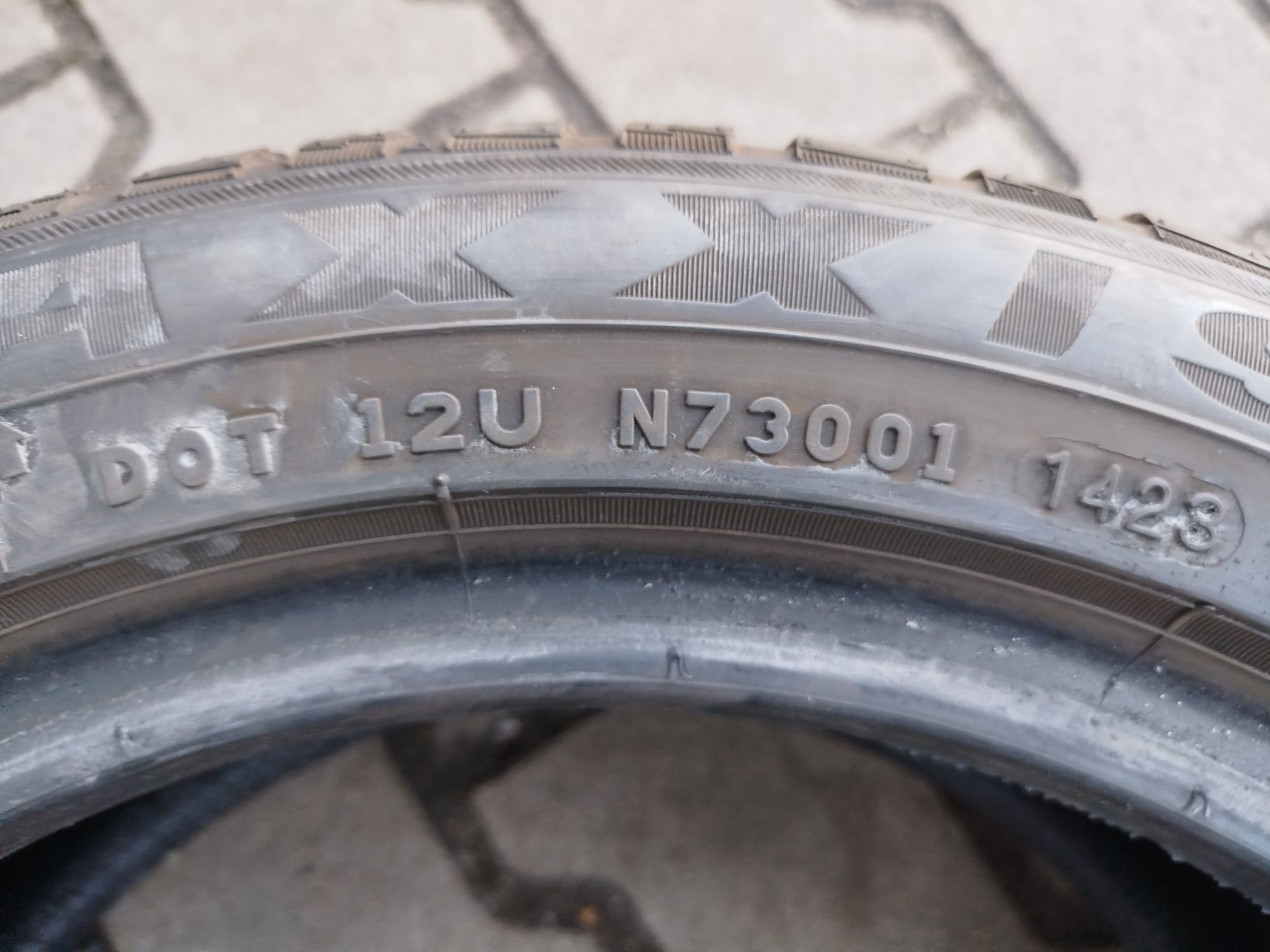 Opony całoroczne Maxxis 195/50R15
