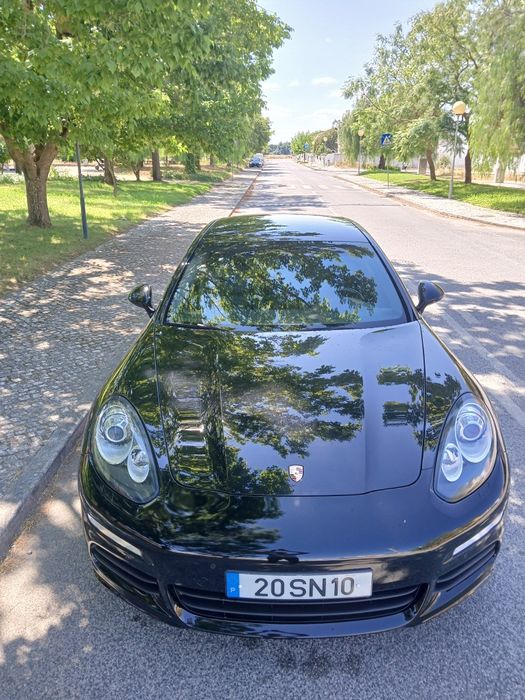 Porsche P. S E-Hybrid 416cv