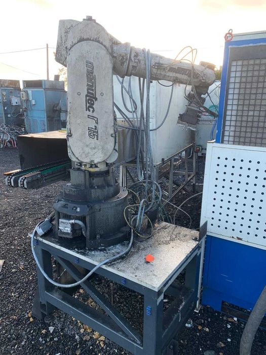 Linia lakiernicza robot manutec r5 ściana lakiernicza